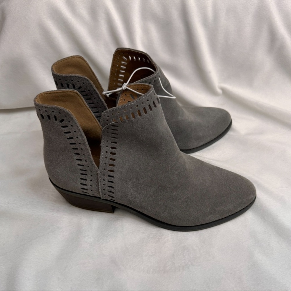 Lucky Brand  Bustina Ankle Boots 8.5